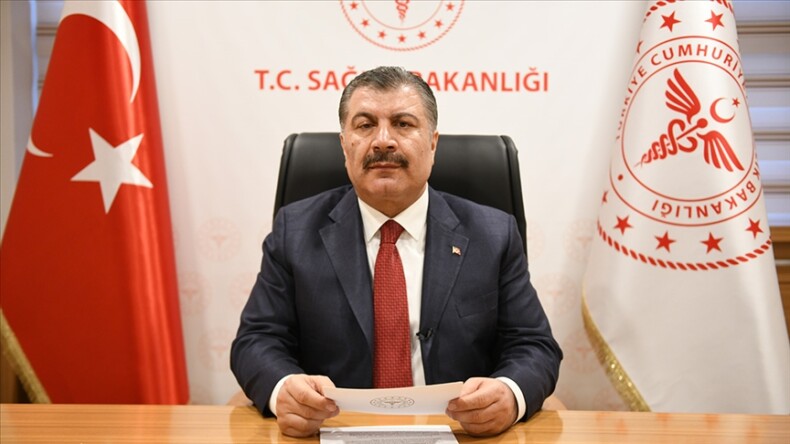 Sağlık Bakanı Koca’dan İzmir’de bir aile hekiminin darbedilmesine tepki