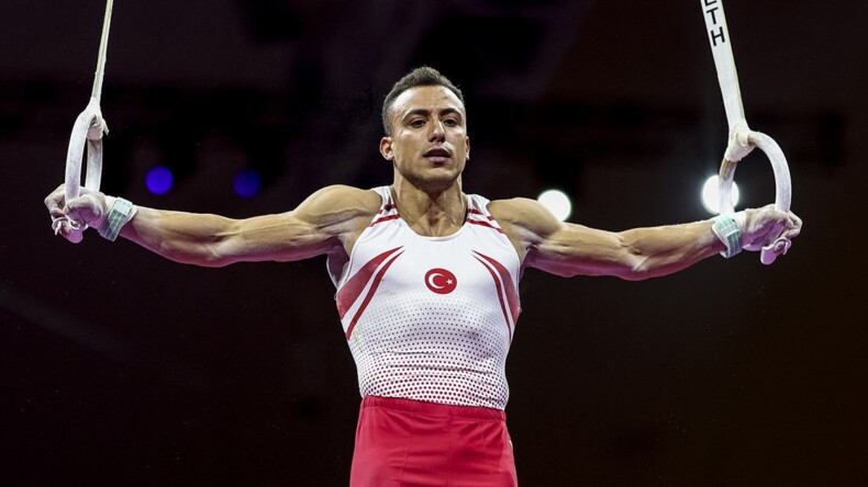 Milli sporcu Adem Asil’den Artistik Cimnastik Dünya Challenge Kupası’nda altın mada