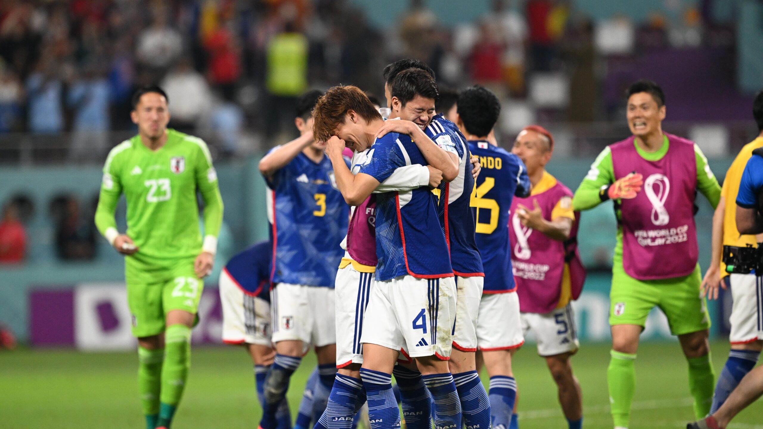 Japonya Milli Futbol Takımı Doha'da üst tura çıkarak 29 yıl önceki "trajediyi" sevince dönüştürdü