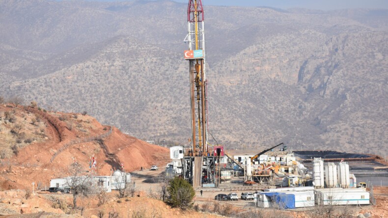 Terörden temizlenen Gabar Dağı’nda günde yaklaşık 5 bin varil petrol çıkarılıyor