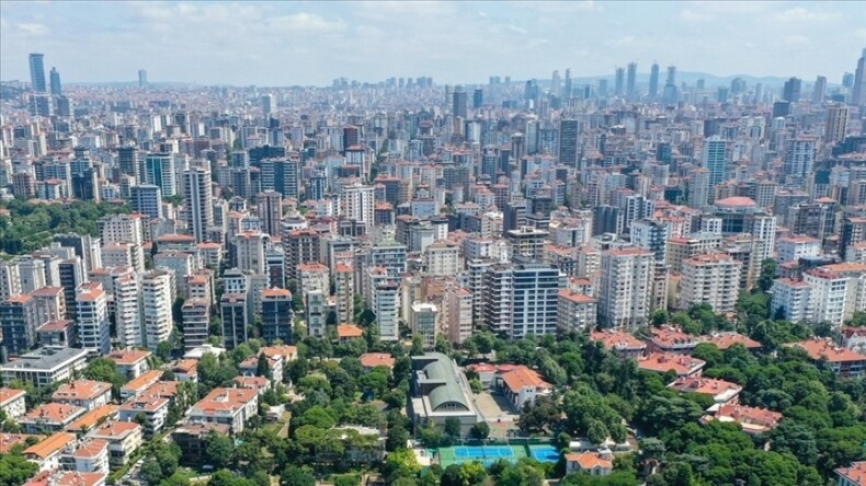 Rusya-Ukrayna Savaşı ile iki ülke vatandaşlarının Türkiye’den aldıkları konut sayıları katlandı