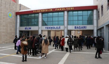 Büyükşehir’den Öğrencilere “Üniversiteyi Keşfediyorum” Etkinliği