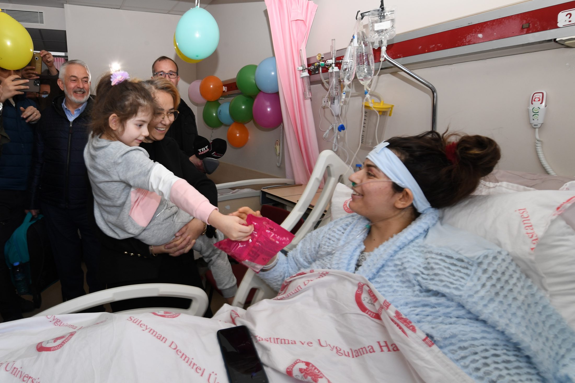 23-02-2023-deprem irem anne bulusma (4)