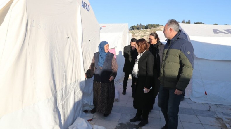 HEM ŞANLIURFA’DA HEM KOMŞU İLLERDE ÇALIŞIYORLAR