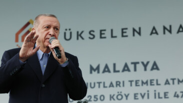 Cumhurbaşkanı Erdoğan, Malatya’da deprem konutları temel atma törenine katıldı