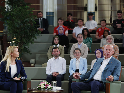 2023-05-11-ankara-04-gencler
