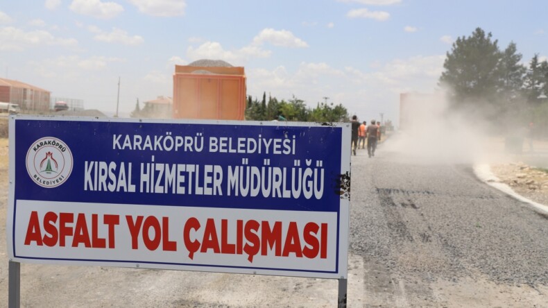 KARAKÖPRÜ KIRSALINDA YOLLAR ASFALTLA YENİLENİYOR