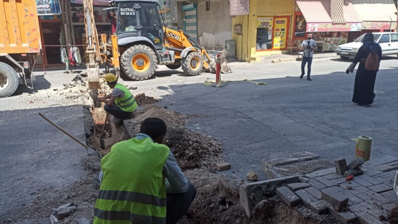 EYYÜBİYE’DE EVLER DOĞALGAZLA TANIŞIYOR