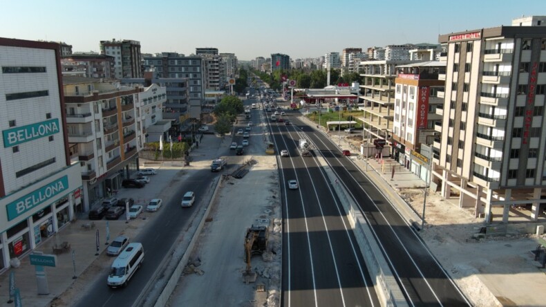 Balıkayağı Bulvarında Tek Yön Trafiğe Açıldı