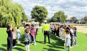 Erzincan’da Çocuklara Oyunlarla Trafik Eğitimi Verildi