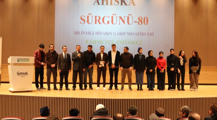 AHISKALI TÜRKLER 80 YIL SÜRGÜN YIL DÖNÜMÜNÜ ACIYLA ANDI