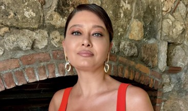 Oyuncu Nurgül Yeşilçay Suudi Arabistan’daki festivale katıldı! Kırmızı elbisesine yorum yağdı