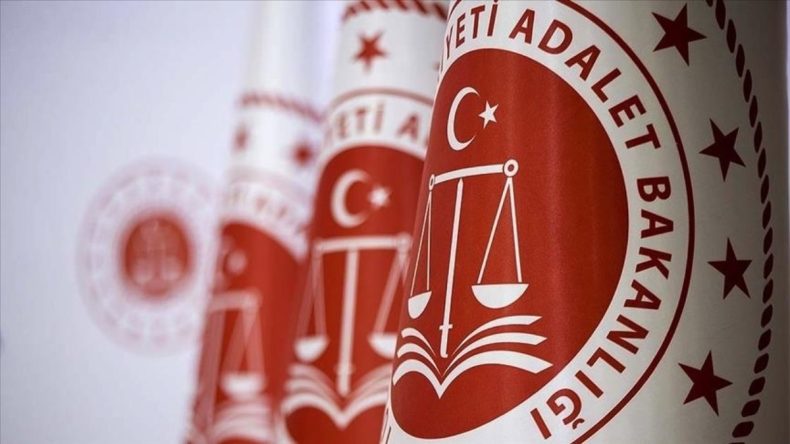 İdare ve vergi mahkemeleri kurulması kararı Resmi Gazete’de