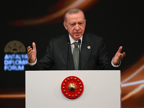 2025-04-11-Antalya-ForumAcilis