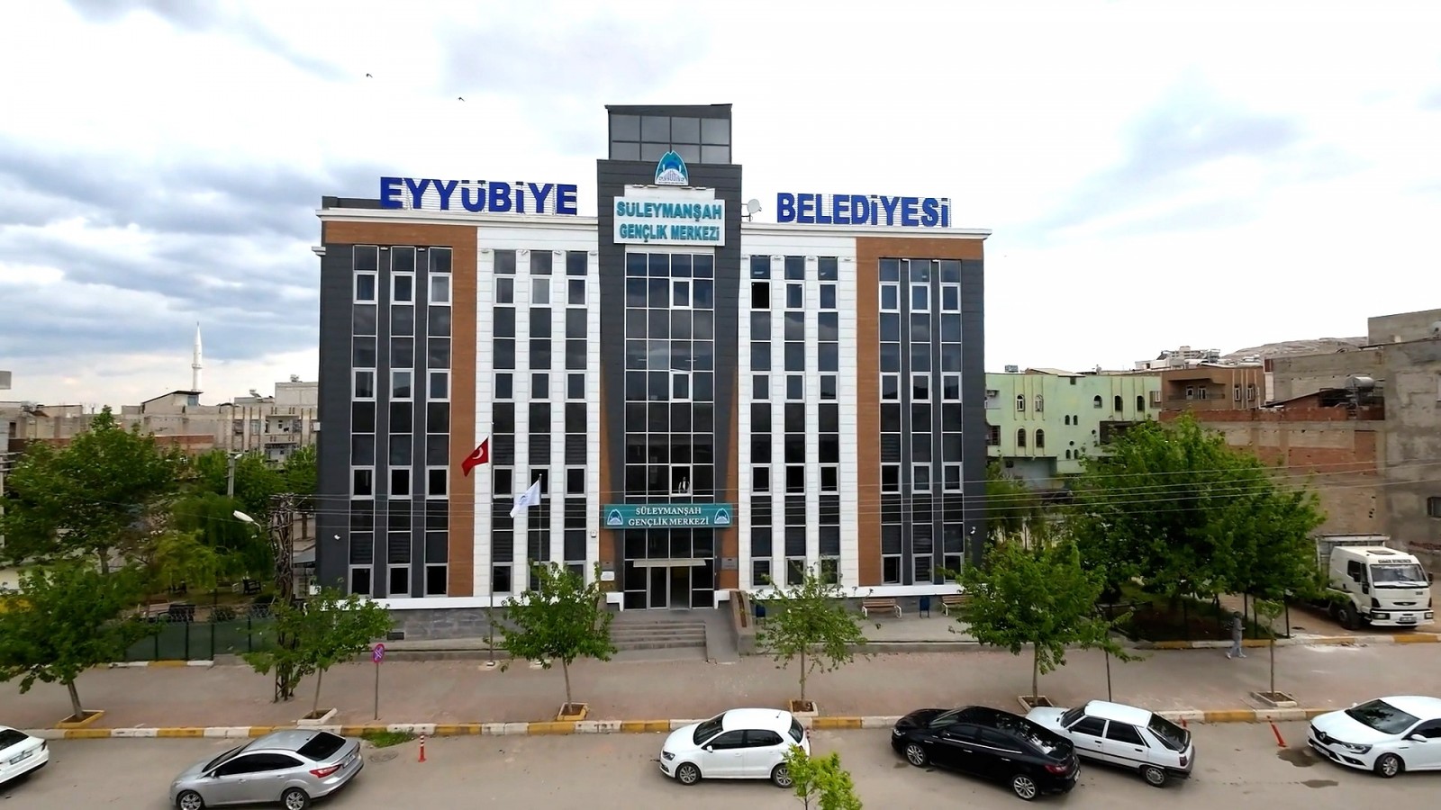 55744-67576
