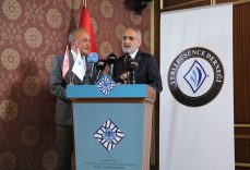 Yalçİn TOPÇU
