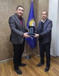 sahban-kilica-tmmobden-25-yil-onur-plaketi-145110-20251203