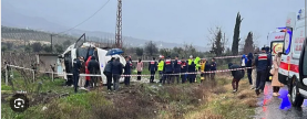 Denizli’de Memur Servisi Üzüm Bağına Uçtu: 25 Yaralı
